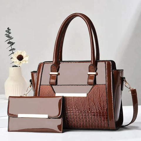 Bag and Wallet Kit in Leather - Cror
