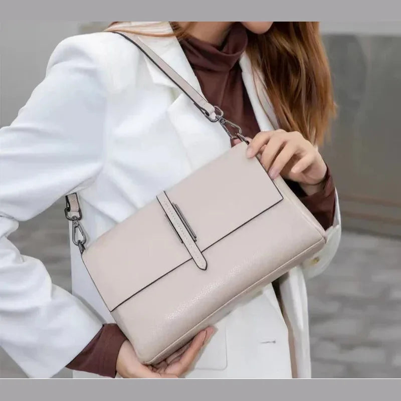 Willma Leather Bag, view 3